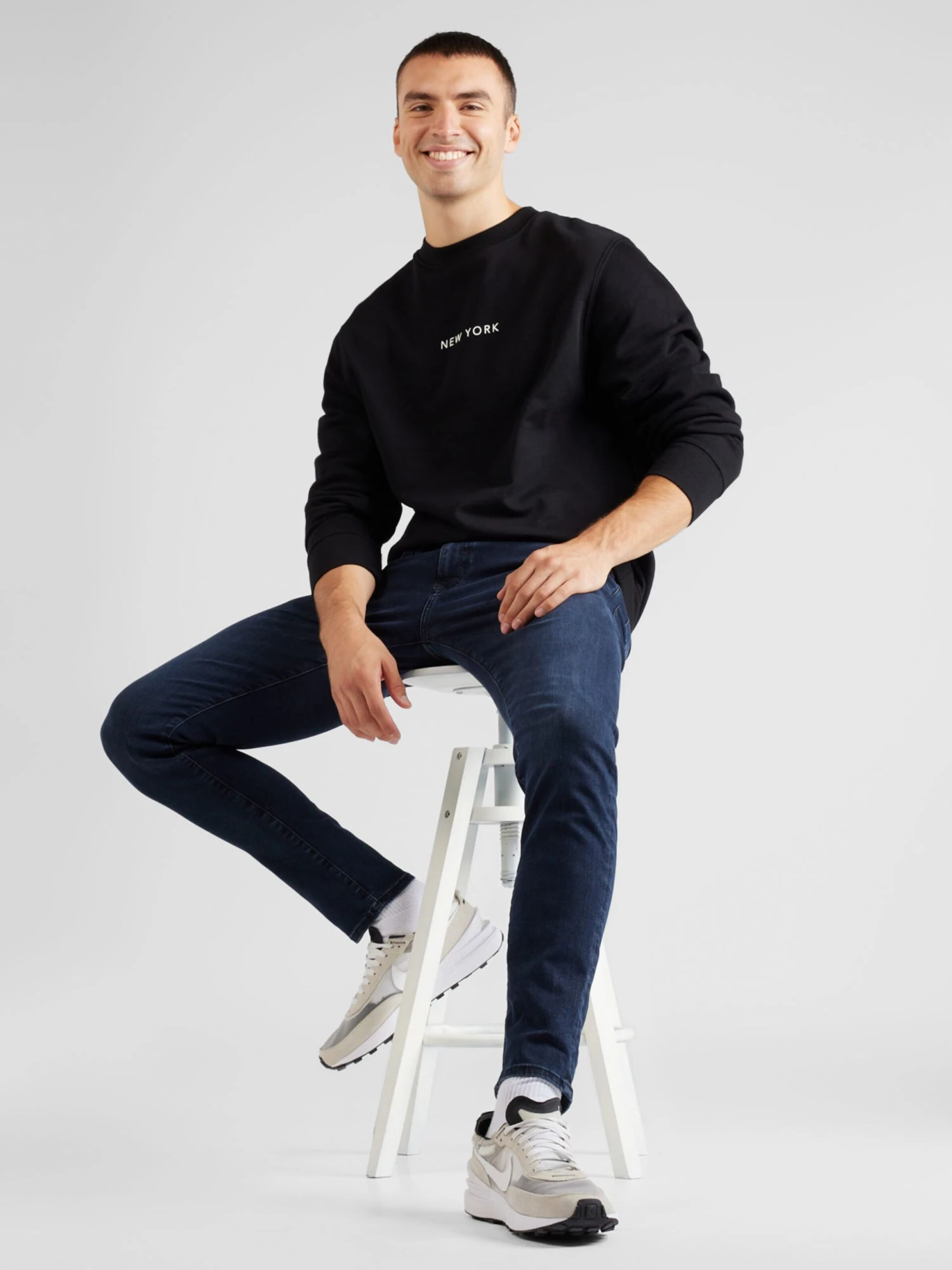 Mavi Slim Coupe Slim Jean James Homme Bleu Marine 7 Mavi Slim Coupe Slim Jean James Homme Bleu Marine – Image 5