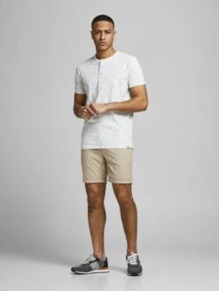 Jack & Jones Shorts Chino Regular Pantalon Chino Connor Homme Beige Clair -Jack & Jones Soldes Boutique 041a9b29eed0361d6d0cc34b4356fa5f