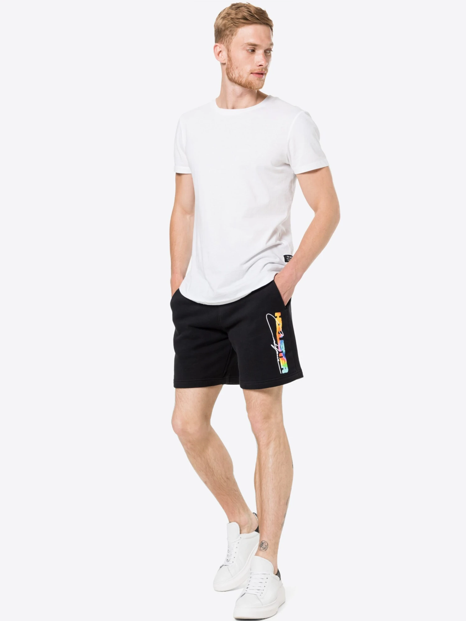 Hollister Shorts De Survêtement Regular Pantalon Homme Noir 6 Hollister Shorts De Survêtement Regular Pantalon Homme Noir – Image 4