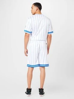 FUBU Shorts Loosefit Pantalon Homme Blanc 10 FUBU Shorts Loosefit Pantalon Homme Blanc -Jack & Jones Soldes Boutique 134014f678f9cdb103991ac0b9e0d8b5