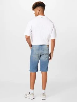 Cars Jeans Shorts En Jean Regular Jean Florida Homme Bleu Clair 10 Cars Jeans Shorts En Jean Regular Jean Florida Homme Bleu Clair -Jack & Jones Soldes Boutique 165cbcf04b331d1ed7cf32d7584a1ffc