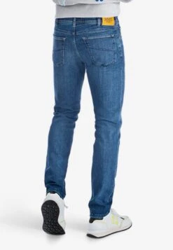 Slim Coupe Slim Jean Phoenix Homme Bleu 7 Slim Coupe Slim Jean Phoenix Homme Bleu -Jack & Jones Soldes Boutique 1c8c59798d9d14669dc1f6dc9801f52d