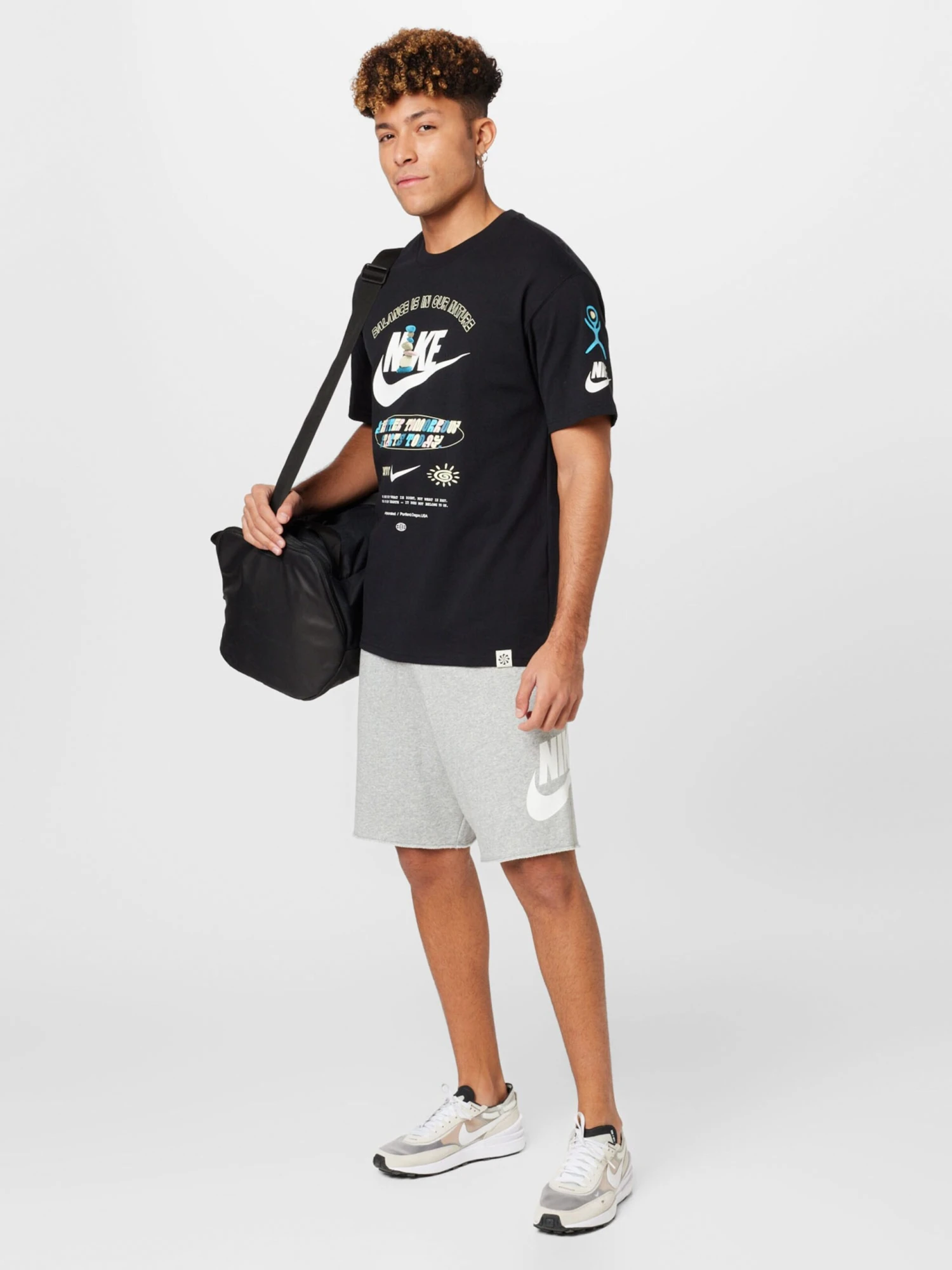 Nike Sportswear Shorts De Survêtement Regular Pantalon Club Alumni Homme Gris Chiné 6 Nike Sportswear Shorts De Survêtement Regular Pantalon Club Alumni Homme Gris Chiné – Image 4
