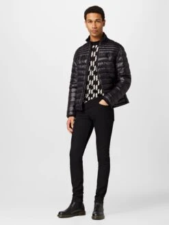 Calvin Klein Jeans Droits Regular Jean Homme Noir -Jack & Jones Soldes Boutique 287b2f0f641143a55e0145a9d52d5c7b