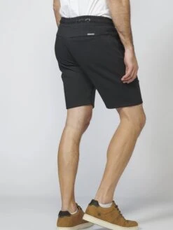 Koroshi Shorts De Survêtement Coupe Slim Pantalon Homme Noir -Jack & Jones Soldes Boutique 2ca6a836bb32826000c8039144e26b7f