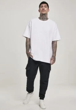 URBAN CLASSICS Droits Regular Jeans Cargo Homme Noir -Jack & Jones Soldes Boutique 46f7629a79ec83a2056dcc461a2c94ad