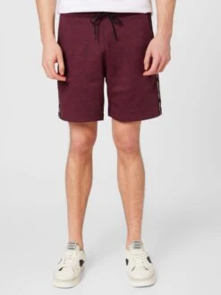 Hollister Shorts De Survêtement Regular Pantalon LEVEL UP Homme Rouge Foncé 9 Hollister Shorts De Survêtement Regular Pantalon LEVEL UP Homme Rouge Foncé -Jack & Jones Soldes Boutique 622ad75b812f0ed750e3652a8be26f25