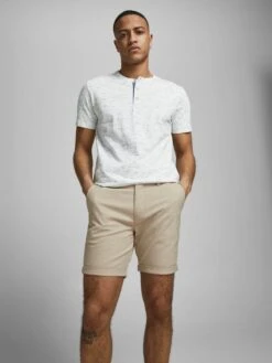 Jack & Jones Shorts Chino Regular Pantalon Chino Connor Homme Beige Clair -Jack & Jones Soldes Boutique 78527b1b9b3126de6d3f34c83ab9df01