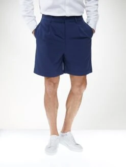 Shorts Chino Regular Pantalon à Pince Till Homme Bleu Foncé -Jack & Jones Soldes Boutique 7996ddf678039ad41a5324a011b620d8