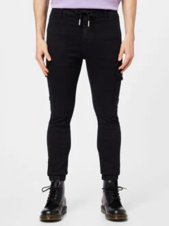Tapered Effilé Jeans Cargo Homme Noir -Jack & Jones Soldes Boutique 8c61ba1fc0c9c629c308f0b8af39c43b