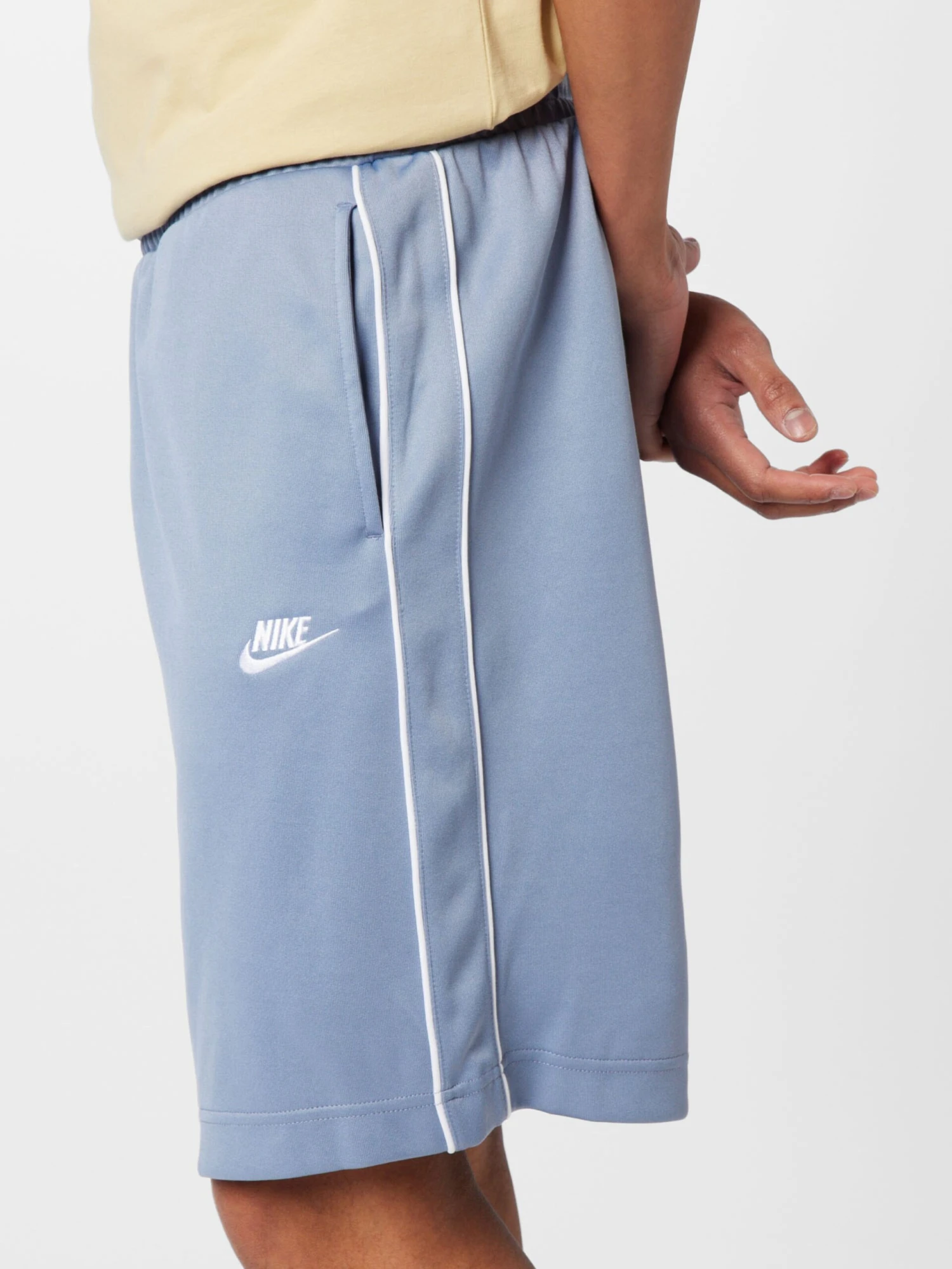 Nike Sportswear Shorts De Survêtement Regular Pantalon Homme Bleu-gris 4 Nike Sportswear Shorts De Survêtement Regular Pantalon Homme Bleu-gris – Image 2