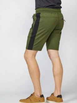 Koroshi Shorts De Survêtement Regular Pantalon Homme Gris / Gris Foncé 11 Koroshi Shorts De Survêtement Regular Pantalon Homme Gris / Gris Foncé -Jack & Jones Soldes Boutique 9f2bc6e86066308fda24c49650a267dd