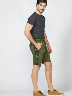 Koroshi Shorts De Survêtement Regular Pantalon Homme Gris / Gris Foncé 9 Koroshi Shorts De Survêtement Regular Pantalon Homme Gris / Gris Foncé -Jack & Jones Soldes Boutique b97c5abc7801143303161f5f008b0e5e