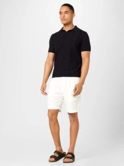 Oscar Jacobson Shorts Chino Regular Pantalon à Pince Homme Blanc -Jack & Jones Soldes Boutique c41d38ca1ea8e6e11f8b9e20a115852f