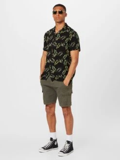 BRAVE SOUL Shorts Cargo Regular Pantalon Cargo DENVERGRY Homme Taupe -Jack & Jones Soldes Boutique d56317caece659c55b1d23587b5026d2