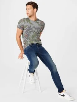 Solid Droits Regular Jean Tomy Homme Bleu 11 Solid Droits Regular Jean Tomy Homme Bleu -Jack & Jones Soldes Boutique f245c1940d883e8024b3d72b9b523a1d